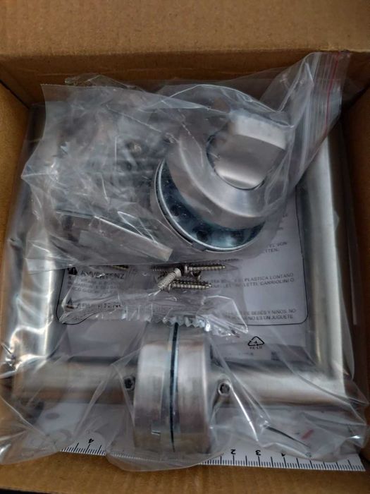 Zestaw klamka + zamek WC stal nierdzewna – nowy