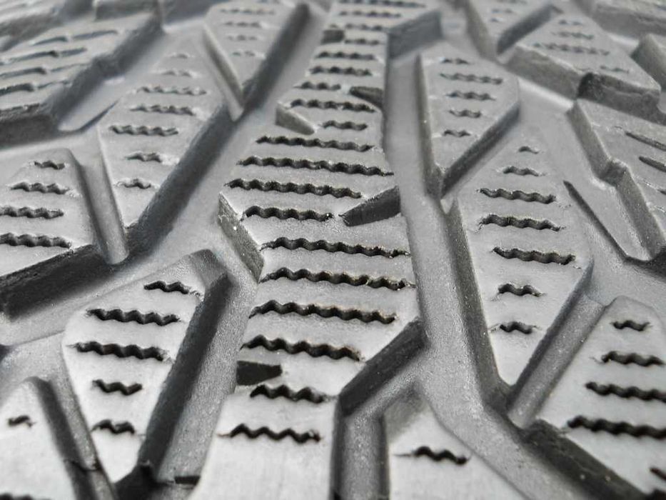 Opony zimowe 205/55R16 NOKIAN WR D4 4szt 2021r F.Vat + MONTAŻ GRATIS