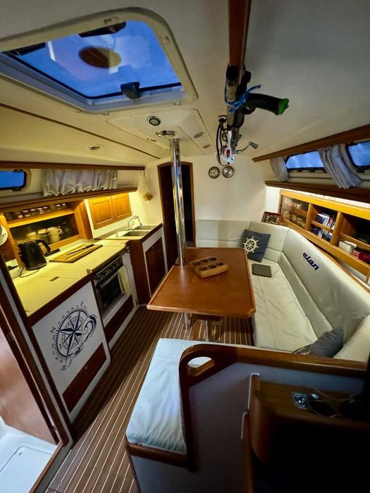 Jacht morski Elan 36 s/y Demeter.  10,64m