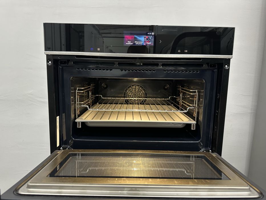 Духова шафа з мікрохвильовкою  Siemens CM776GKB1/D3