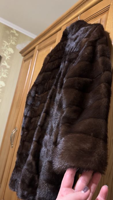 Шуба норковая натуральный мех! Продам в хорошие руки!