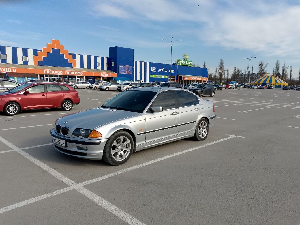 БМВ є46 328і 1998