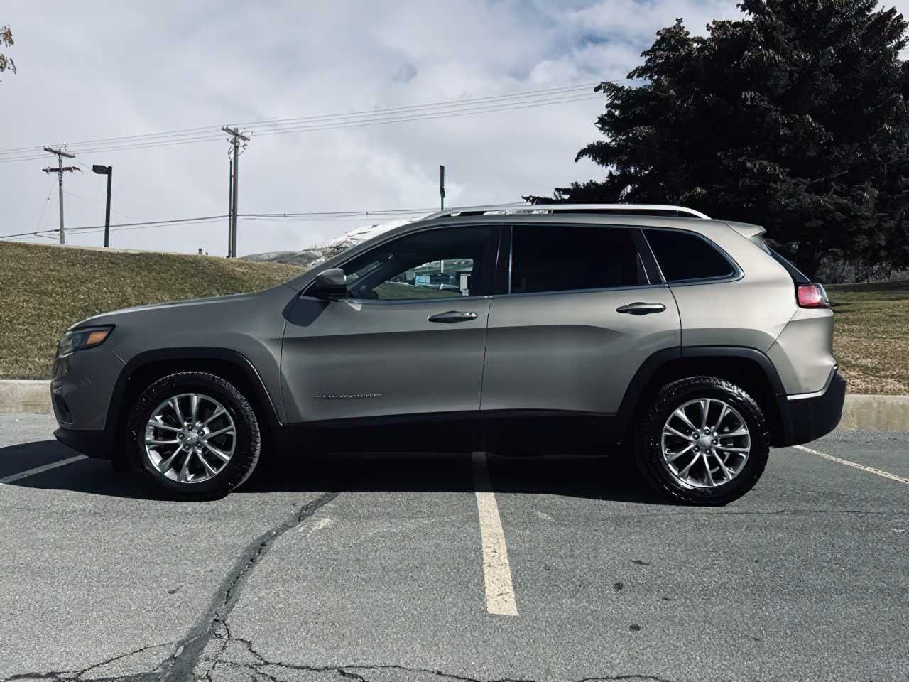 Jeep Cherokee 2019