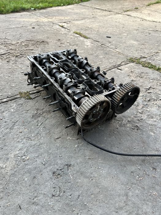 Голова блоку циліндрів двигуна Alfa Romeo AR32301 AR32310 147 156 GTV