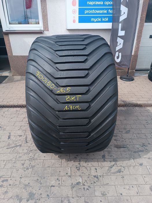 700/50-26.5 BKT Flotation 648 700/50R26.5