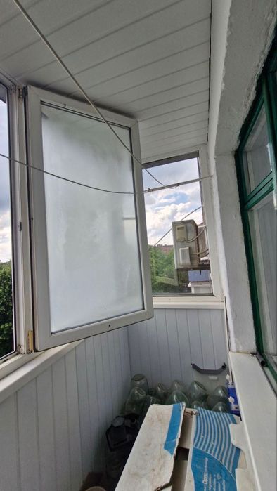 1 кімнатна квартира по пр. Володимирський