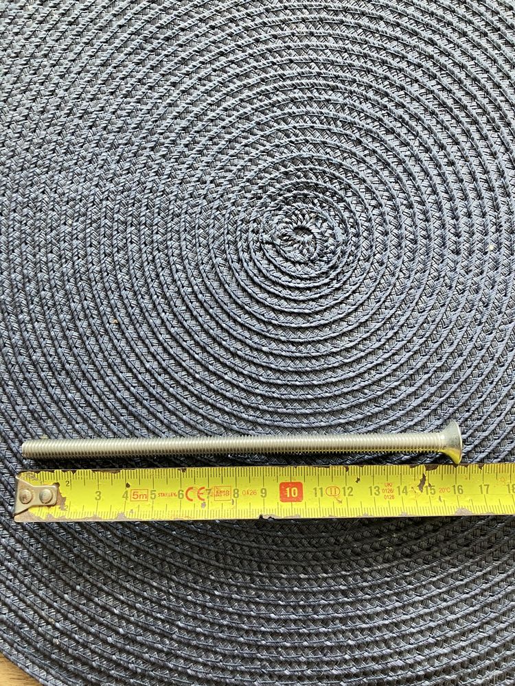 Śruby nierdzewne A2-70 M8 x 160 mm – łeb stożkowy, nowe, 200 sztuk
