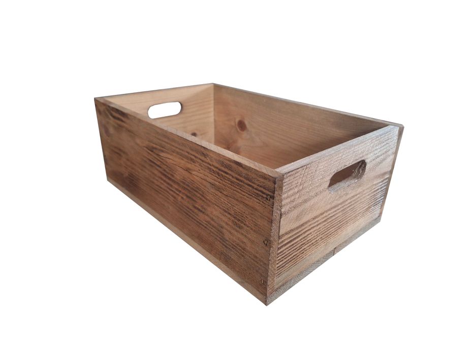 Uniwersalna drewniana skrzynka