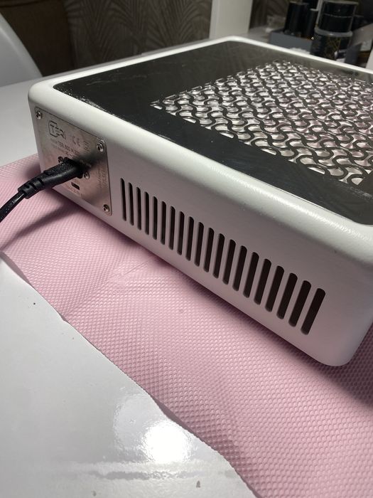 Настільна витяжка для манікюру Teri