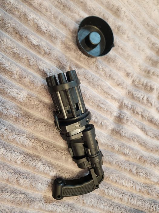 Bubble gun, бульбашковий пістолет