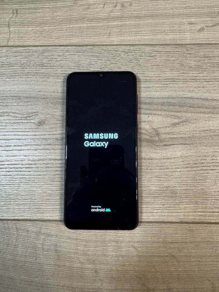 Телефон Samsung A045F