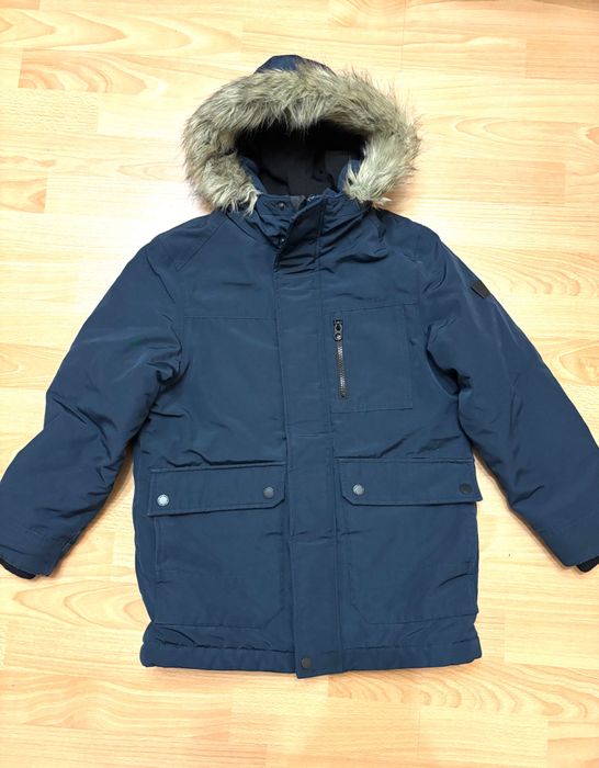 Продам зимову парку курточку Next 134 зріст