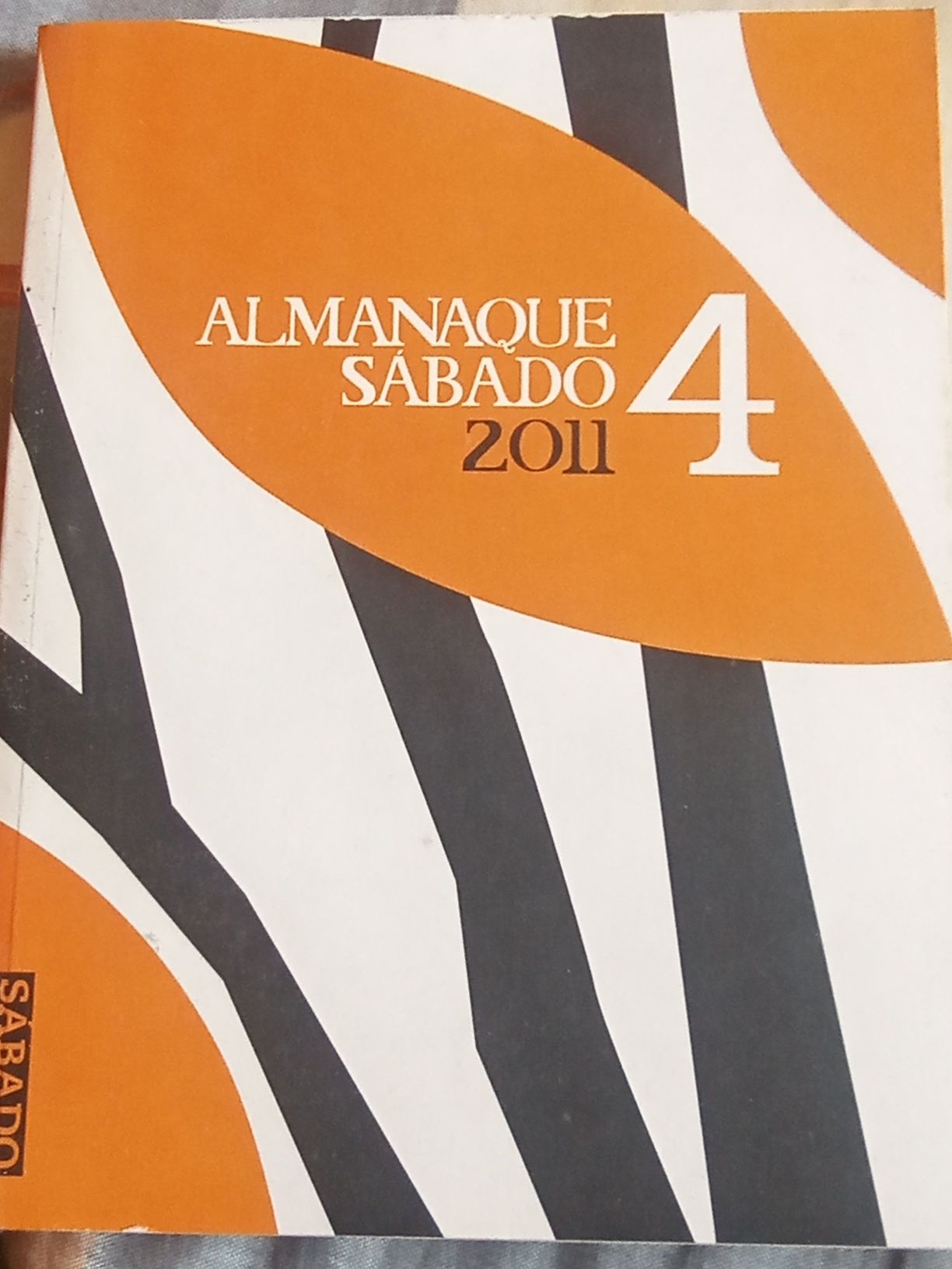 4 almanaques de 2011