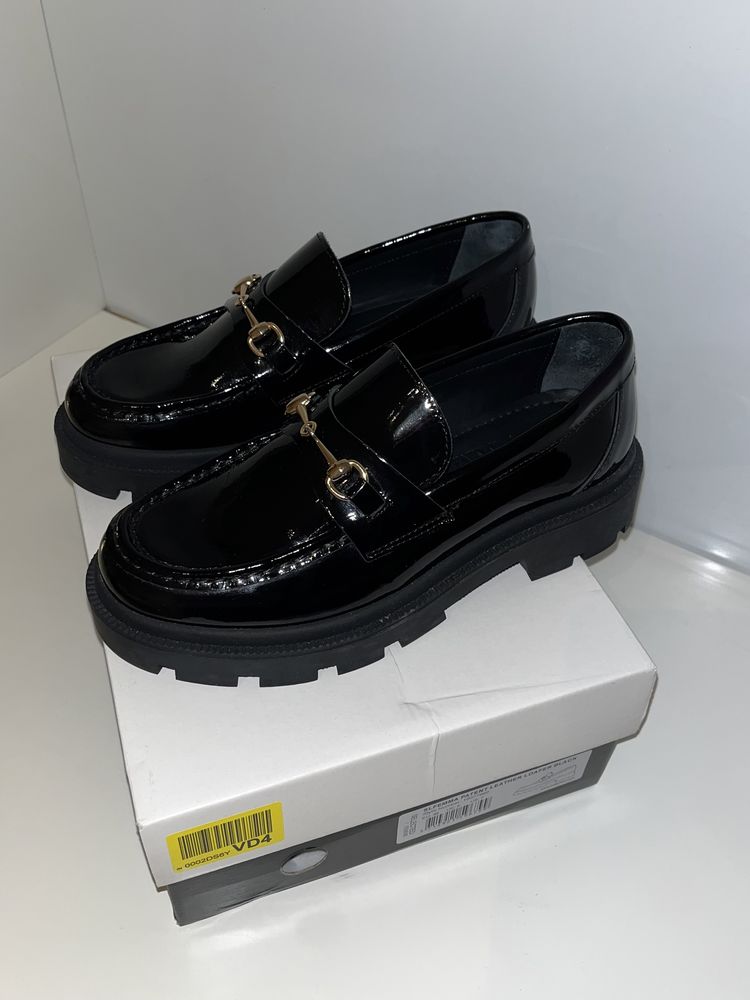 Loafersy czarne damskie