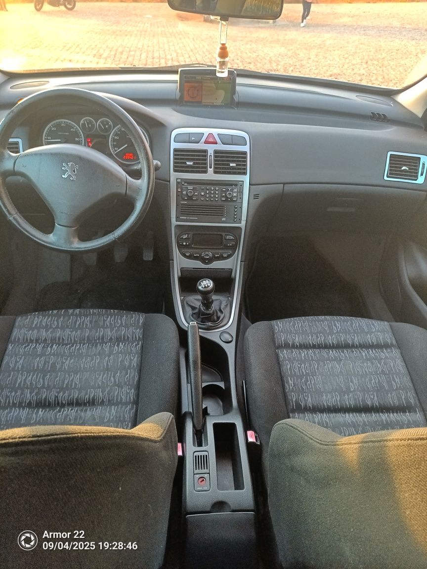 Peugeot 307 HDi .