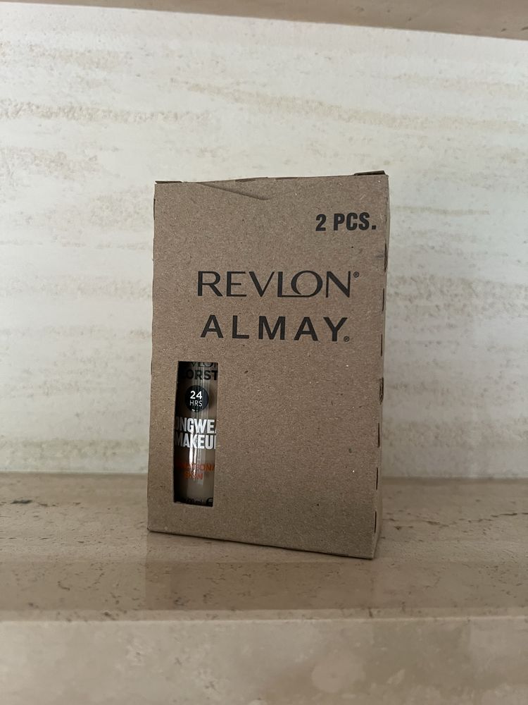 Dwa podklady Revlon colorstay 180 spf15 podklad makijaż hit