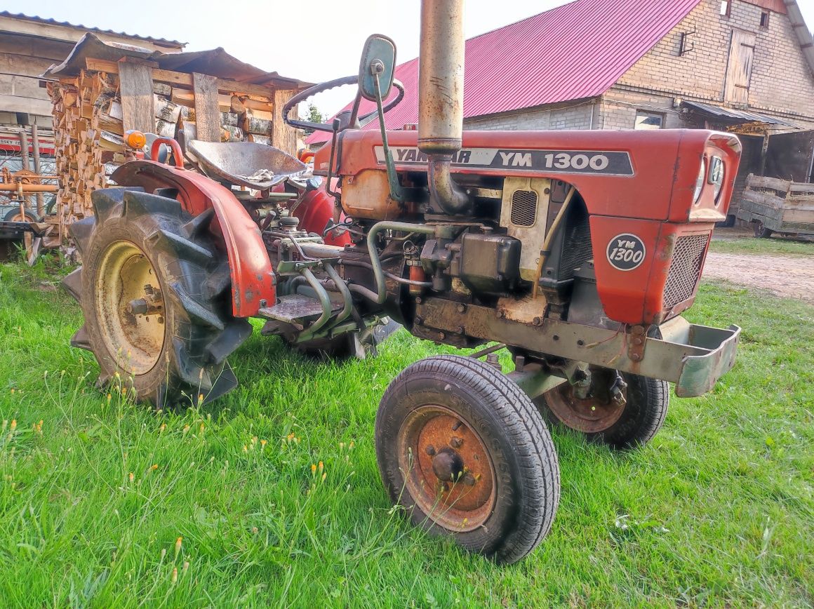 Traktorek Yanmar YM1300