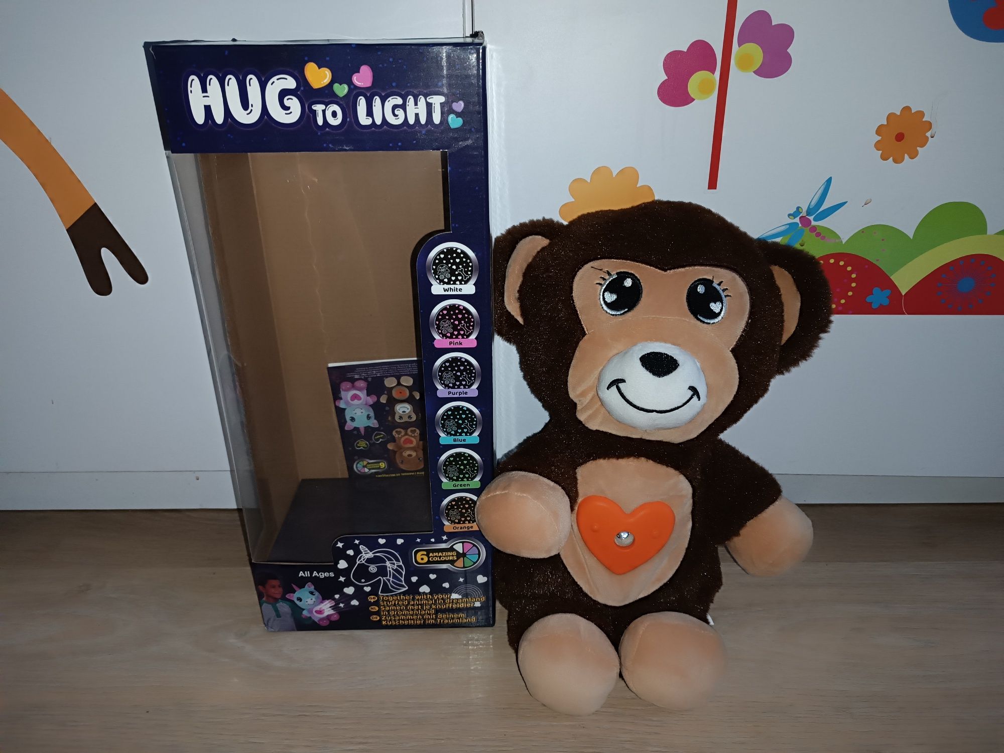 Świecący miś z projektorem pluszowy Hug to light