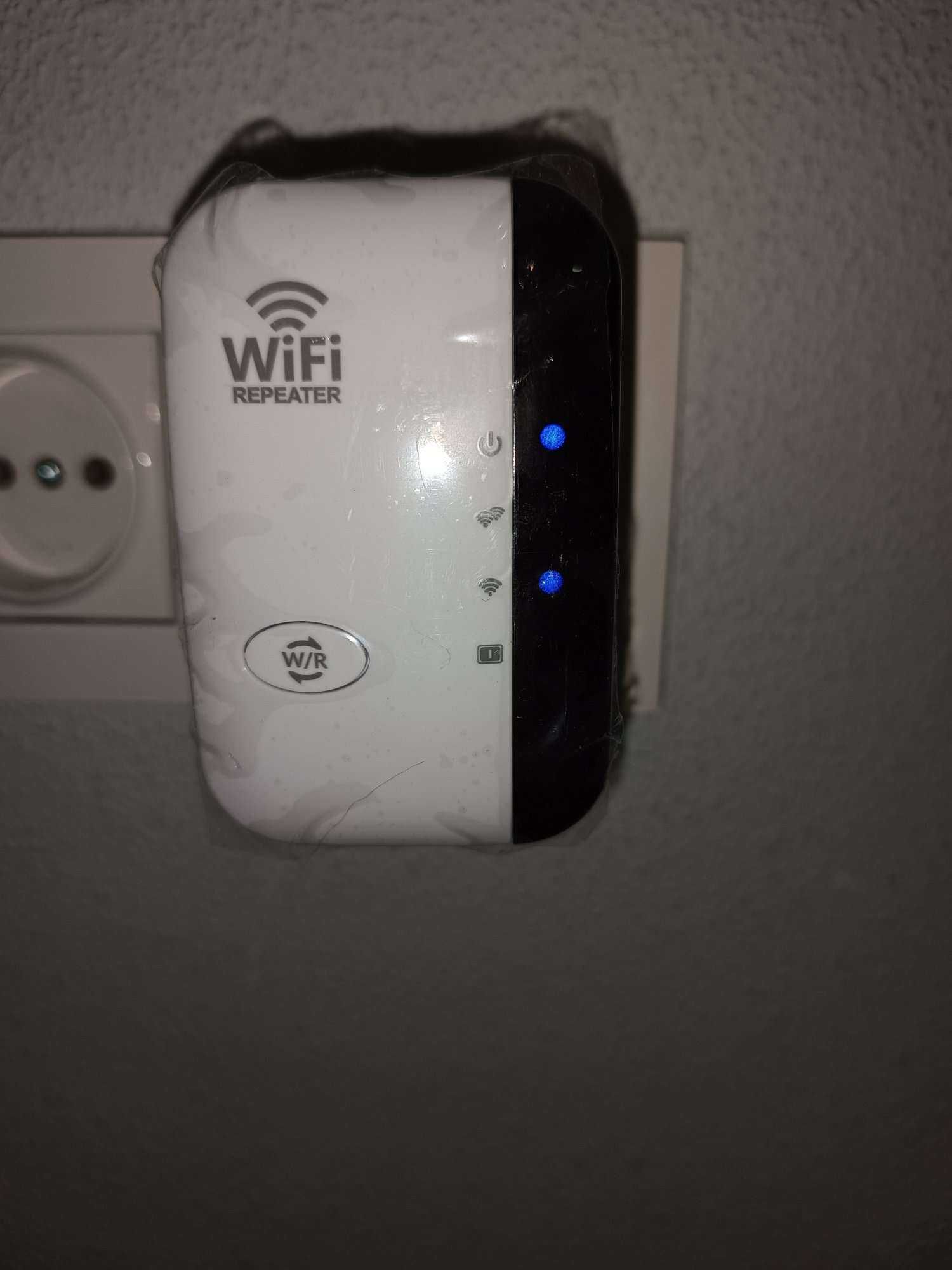 Wi-Fi Repeater репитер Усилитель WI-FI сигнала  ретранслятор НОВЫЙ