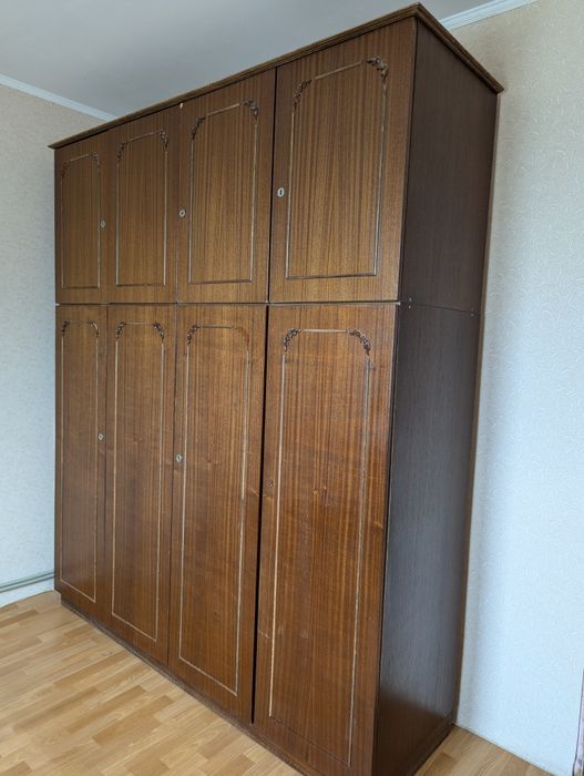 Шафа  спальної кімнати