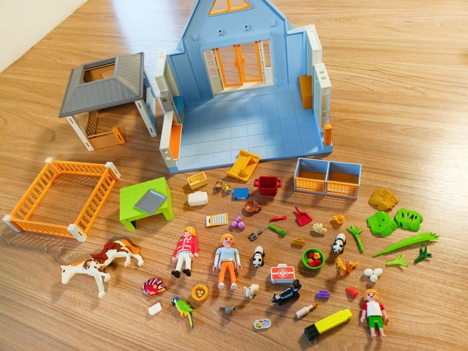 Playmobil 4343 klinika dla zwierząt domek zestaw j 5870 pogotowie 5529