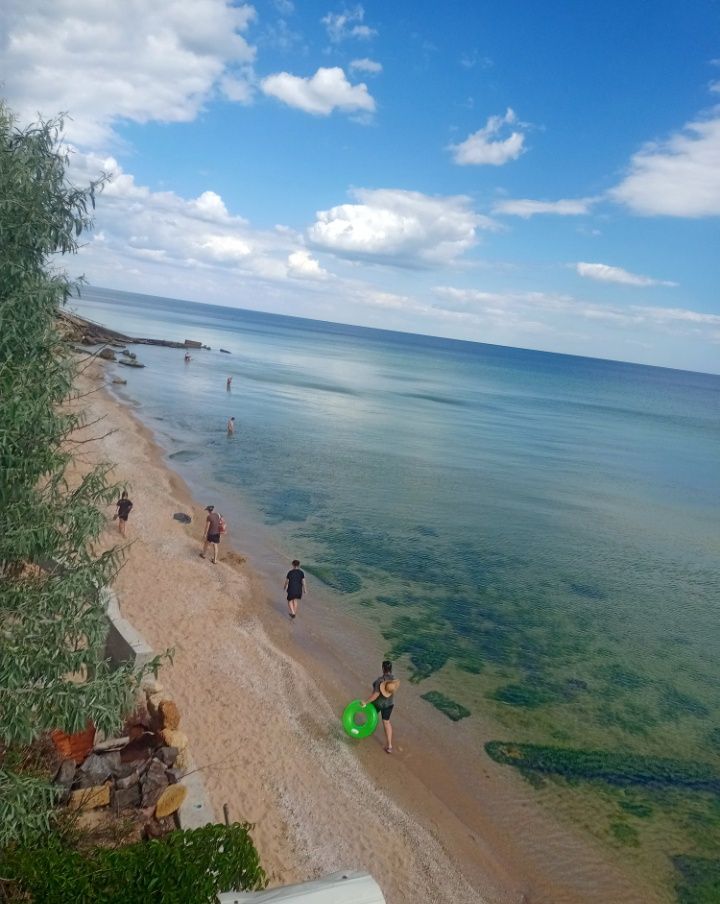 Дом на берегу моря на 10 человек Вапнярка.
