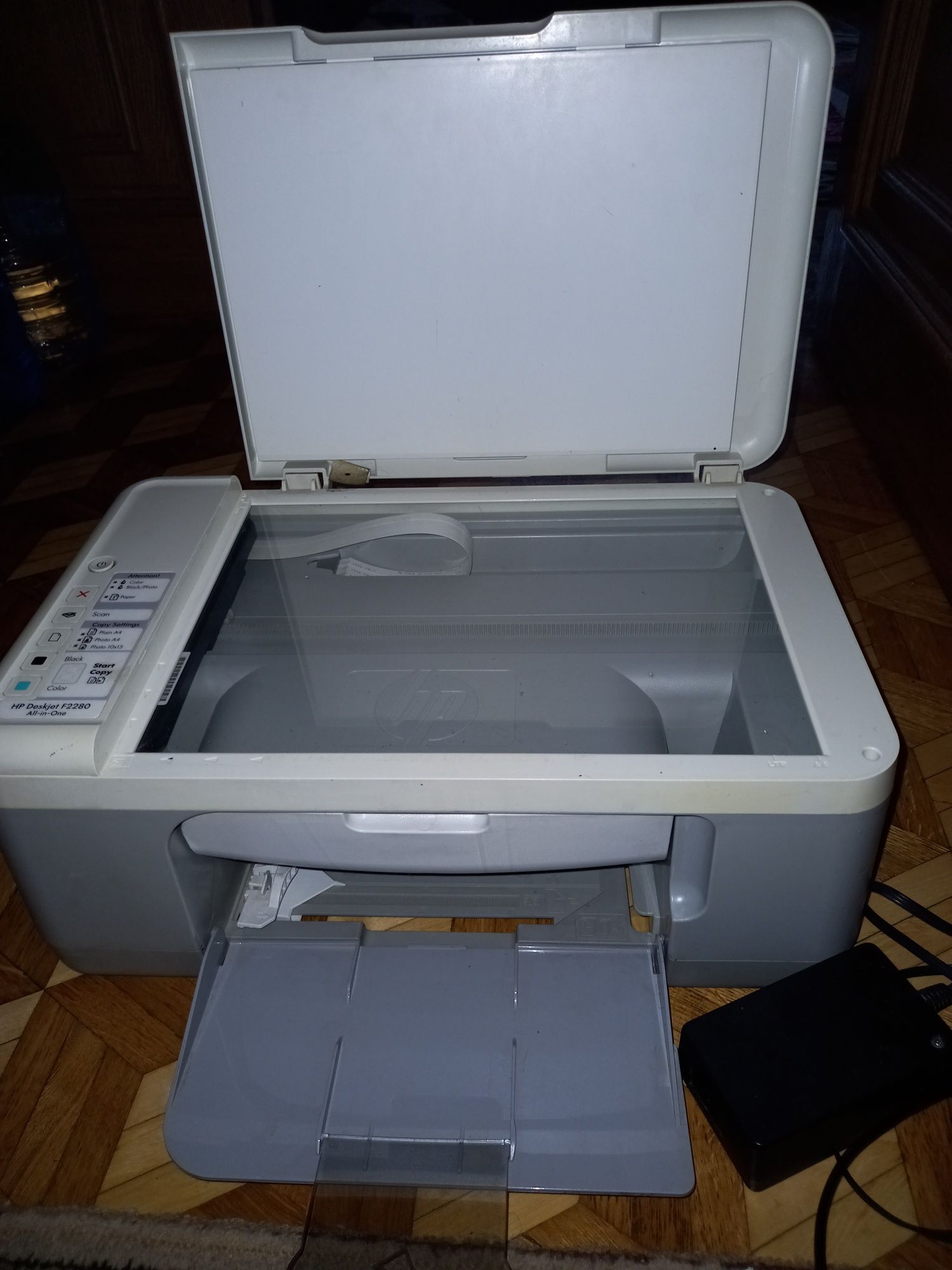 Продам приинтер hp ксерокс