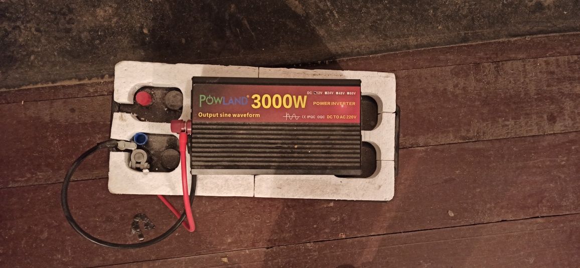 Інвертор 3000W + акумулятор (190 А*ч, 1250 A, 12 B)