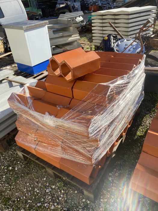 Peças garrafeira tijolo