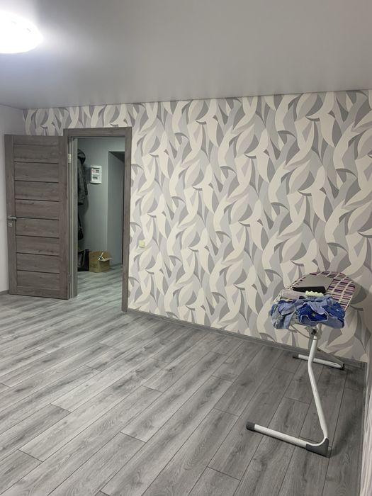 Здам 2 кімнатну квартиру по  вулиці М. Грушевського р - н Глобала