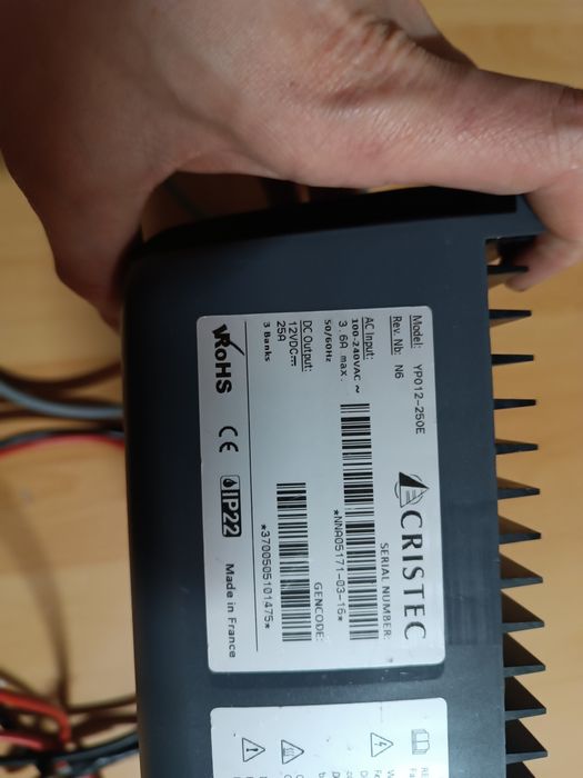 Ładowarka CRISTEC 12v-25A