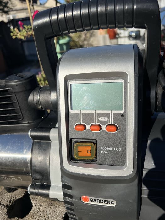 Садовий насос Gardena 6000/6E LCD Inox