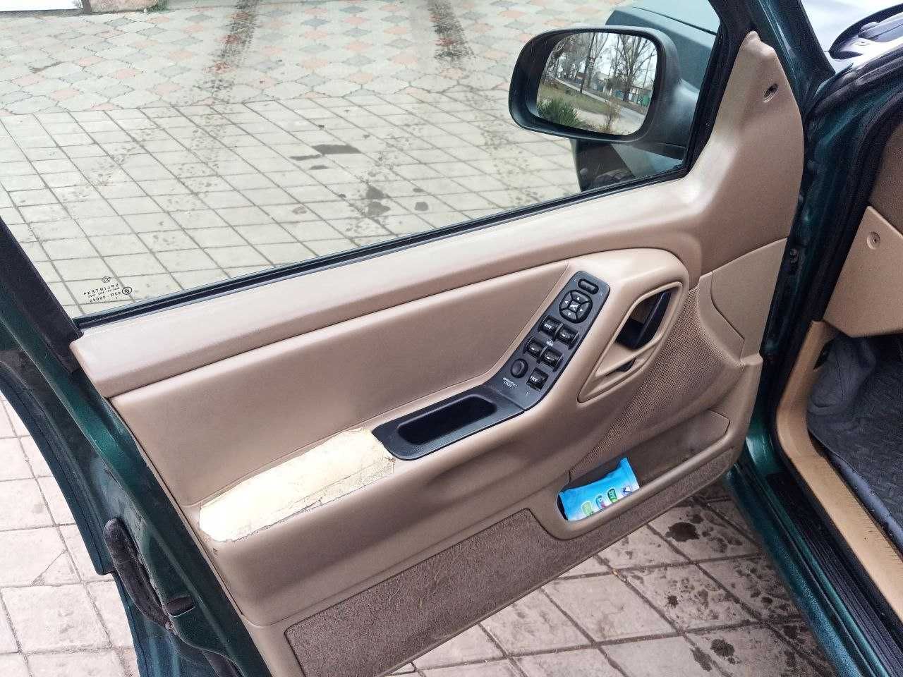 Jeep Grand Cherokee 1999