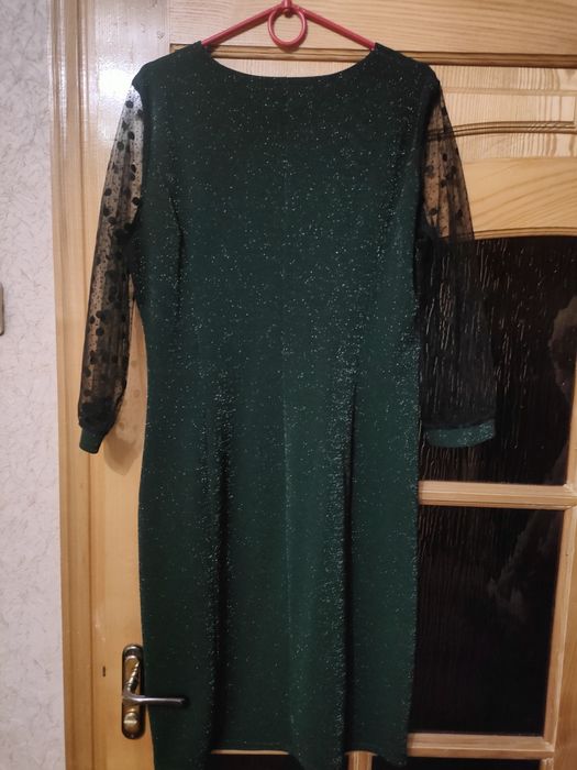 Продам плаття нарядне