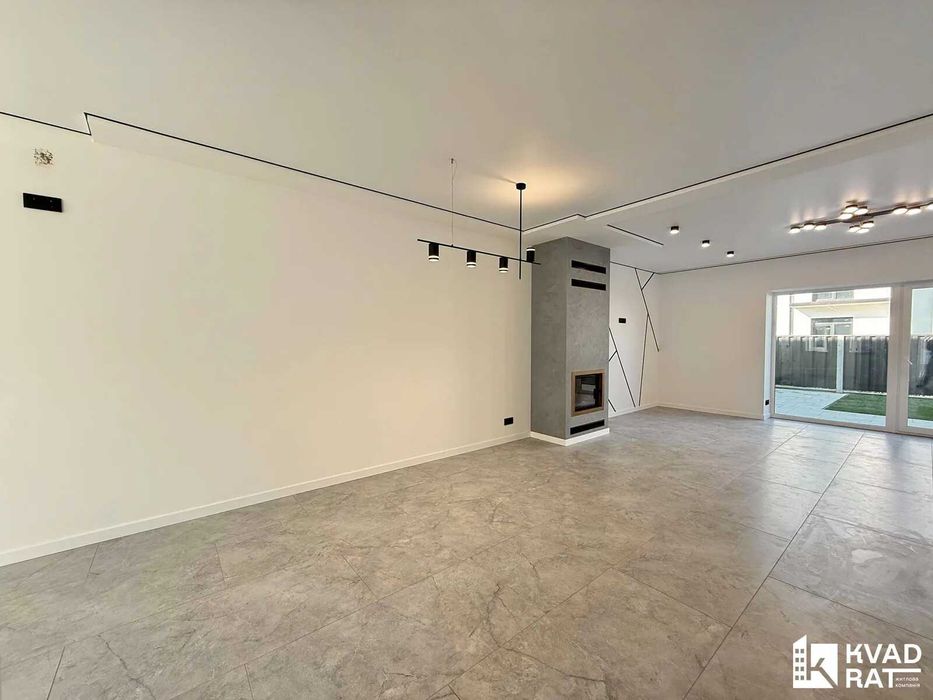 Продаж таунхауса з ремонтом у с. Крихівці