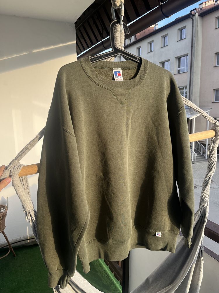 Russell uzywany crewnwck size L khaki