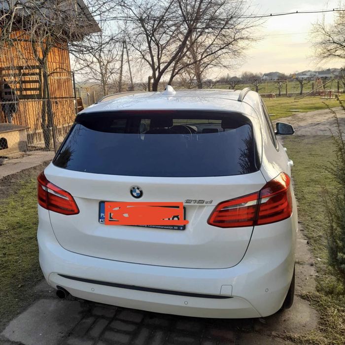 BMW Serii 2 Active Tourer 218d Pano LED