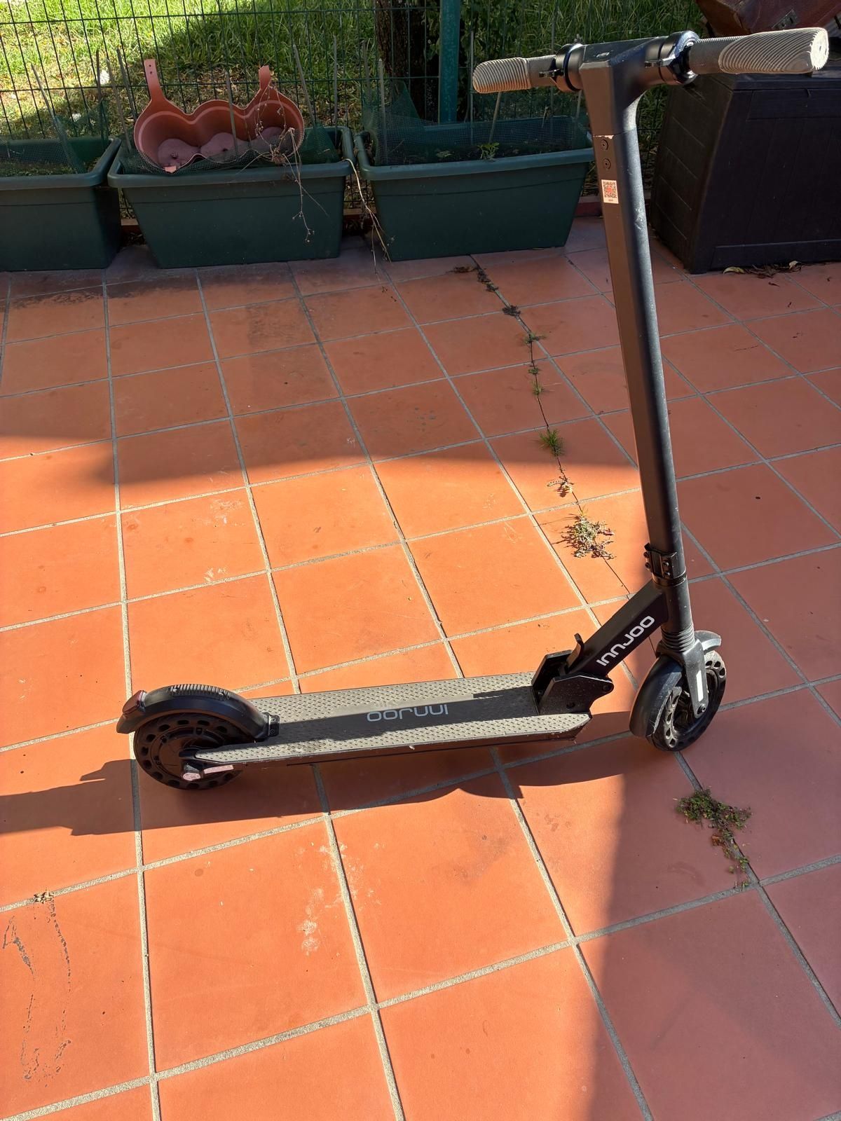Trotinete elétrica Injoo