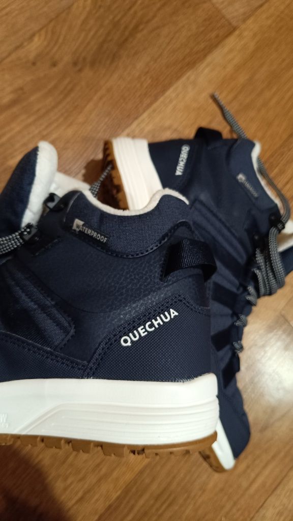 Ботинки Quechua новые