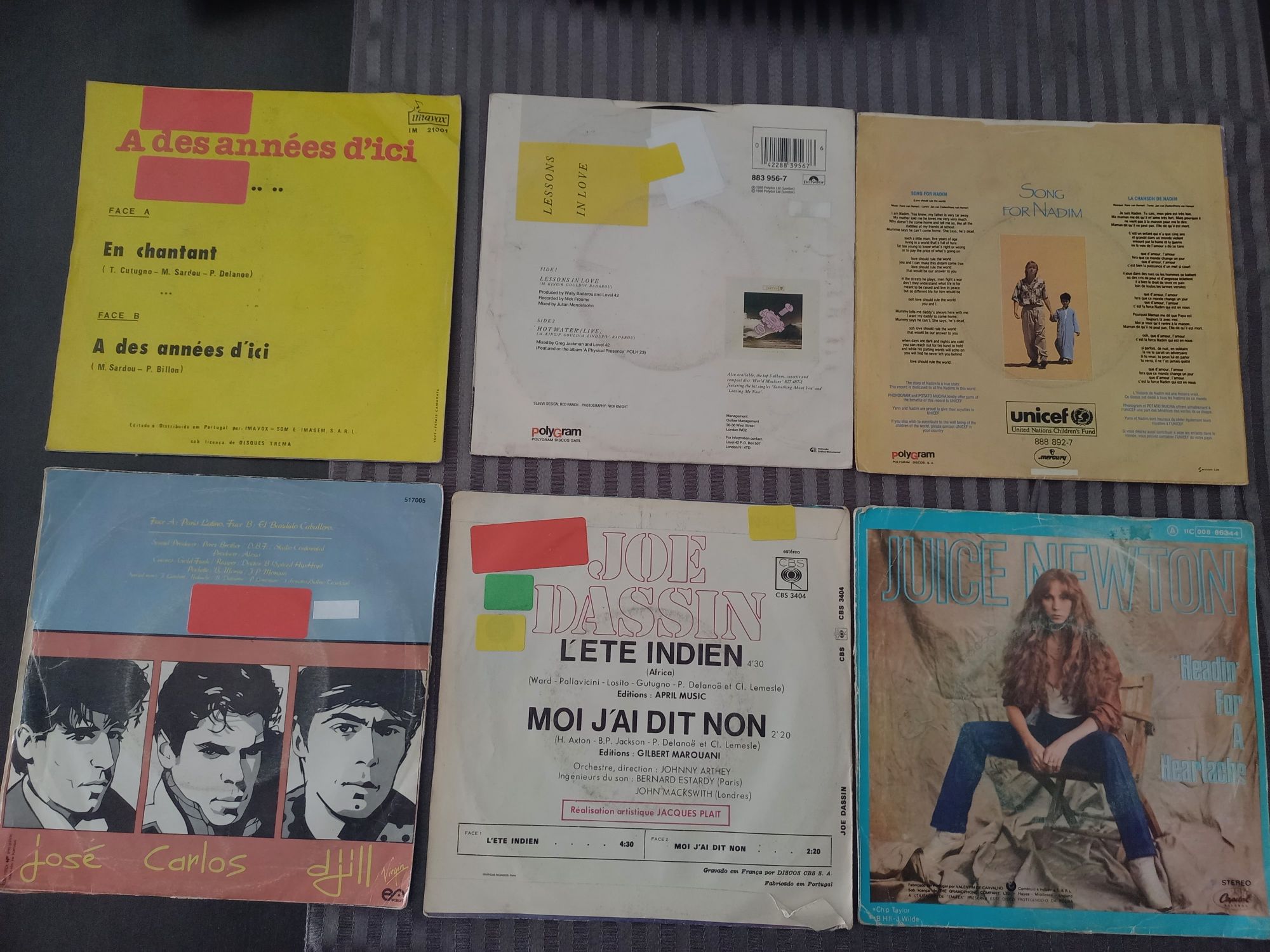 Singles discos de vinil antigos anos 70/80