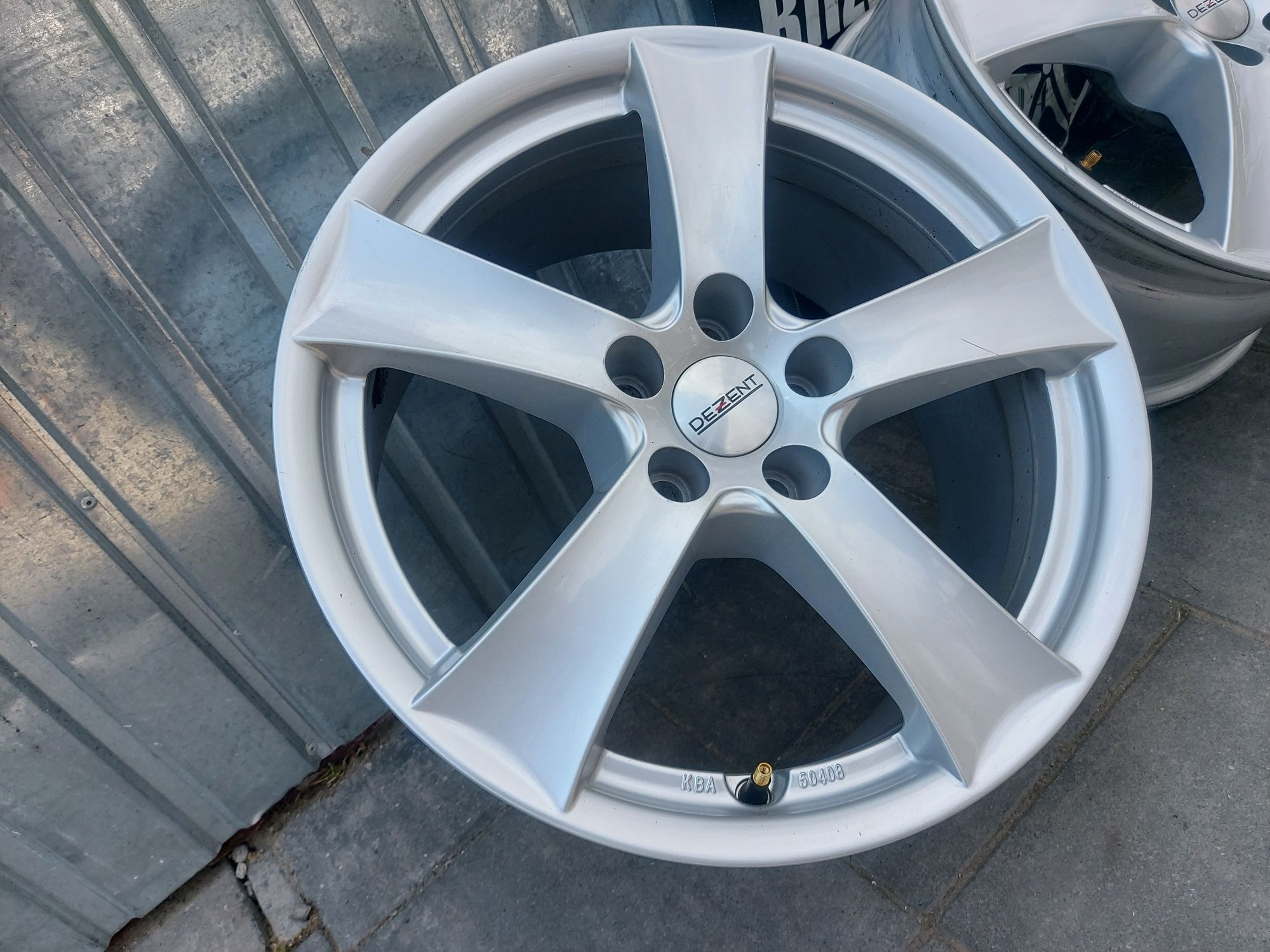 Alufelgi 17" 5x108 Ford Focus Mondeo S-Max C-Max Volvo V40