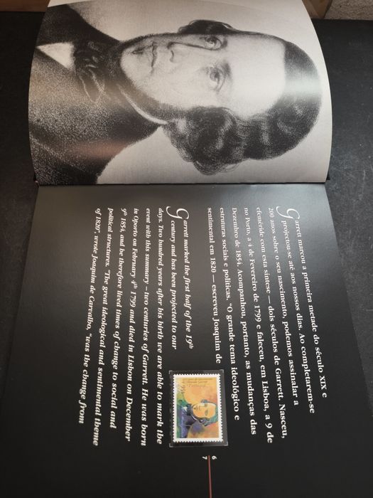 Livro 1999 Portugal em Selos Stamps Garrett.
Capa do álbum de selos de