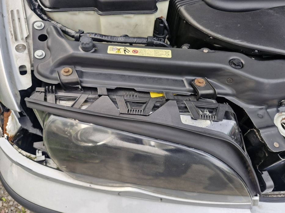 Lampa xenon bmw e46 sedan kombii lift kompletna