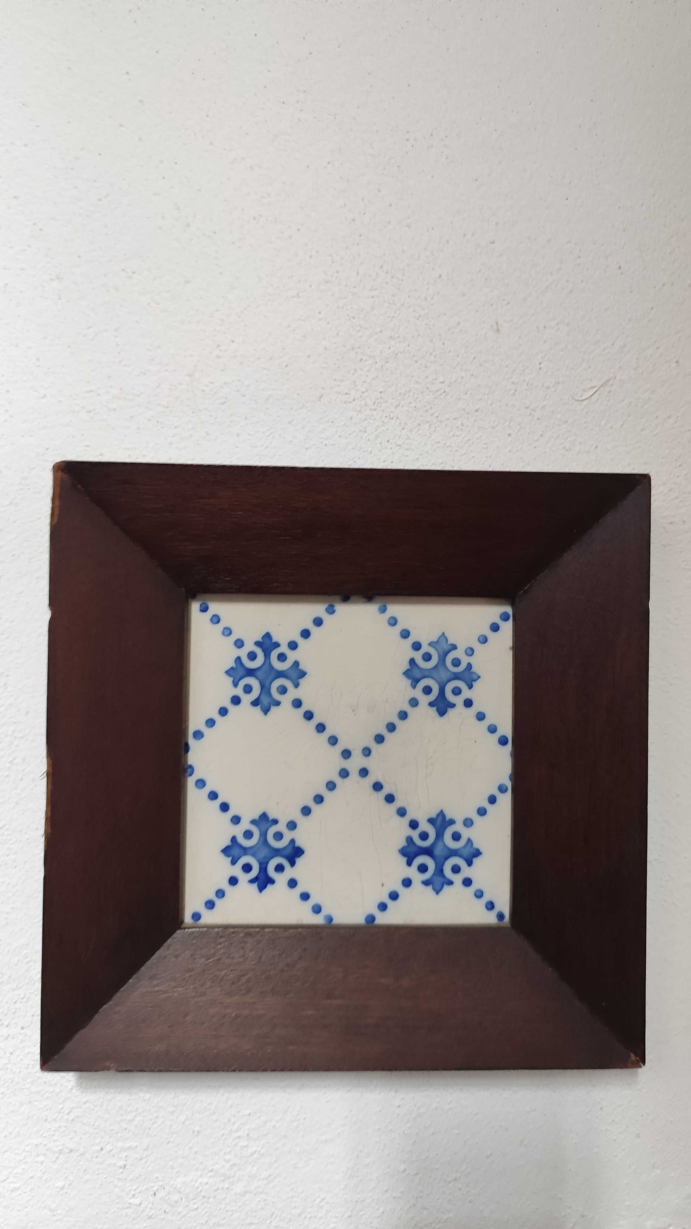 Coleção de azulejos antigos