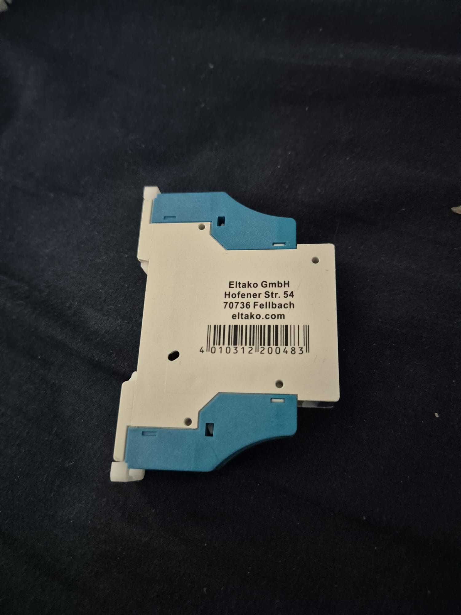 Przekaźnik przełączający Eltako R12-110  230V  16A 1 NC, 1 NO