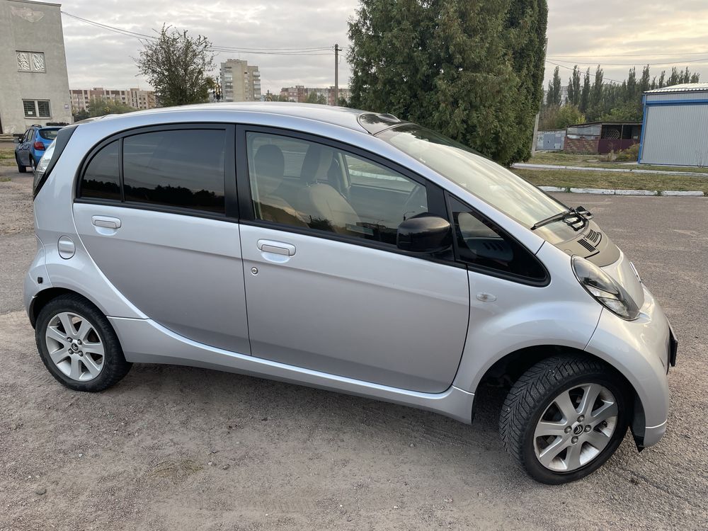 Citroen C-Zero 2015 рік