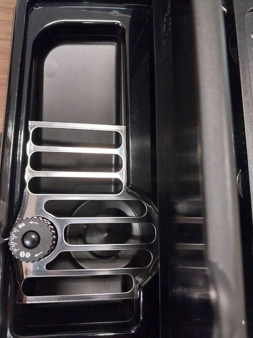 Ekspres do kawy De'Longhi Caffe Cortina ESAM 2900