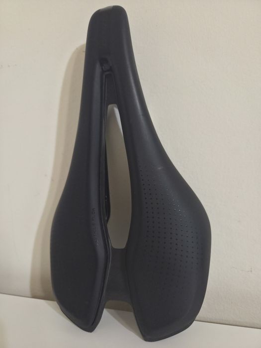 Siodełko Giant Fleet SL