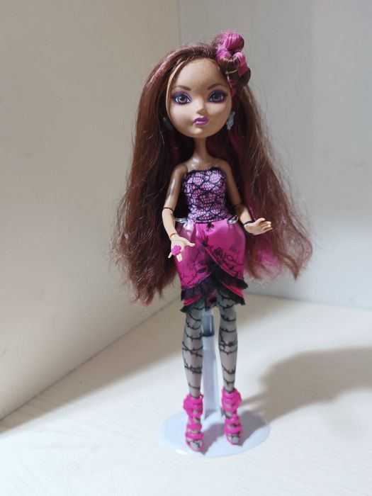 Лялька Ever After High Briar Beauty Браєр Б'юті Базова