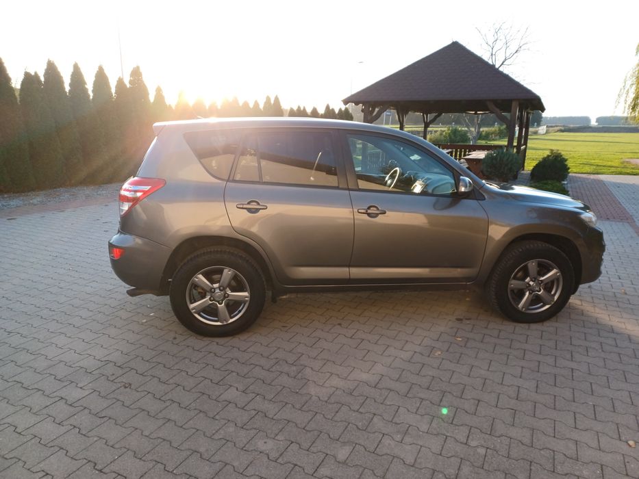 Toyota rav 4 2012 rok 2.2 disel serwisowana